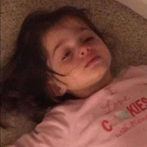 Meet your Posher, Becca